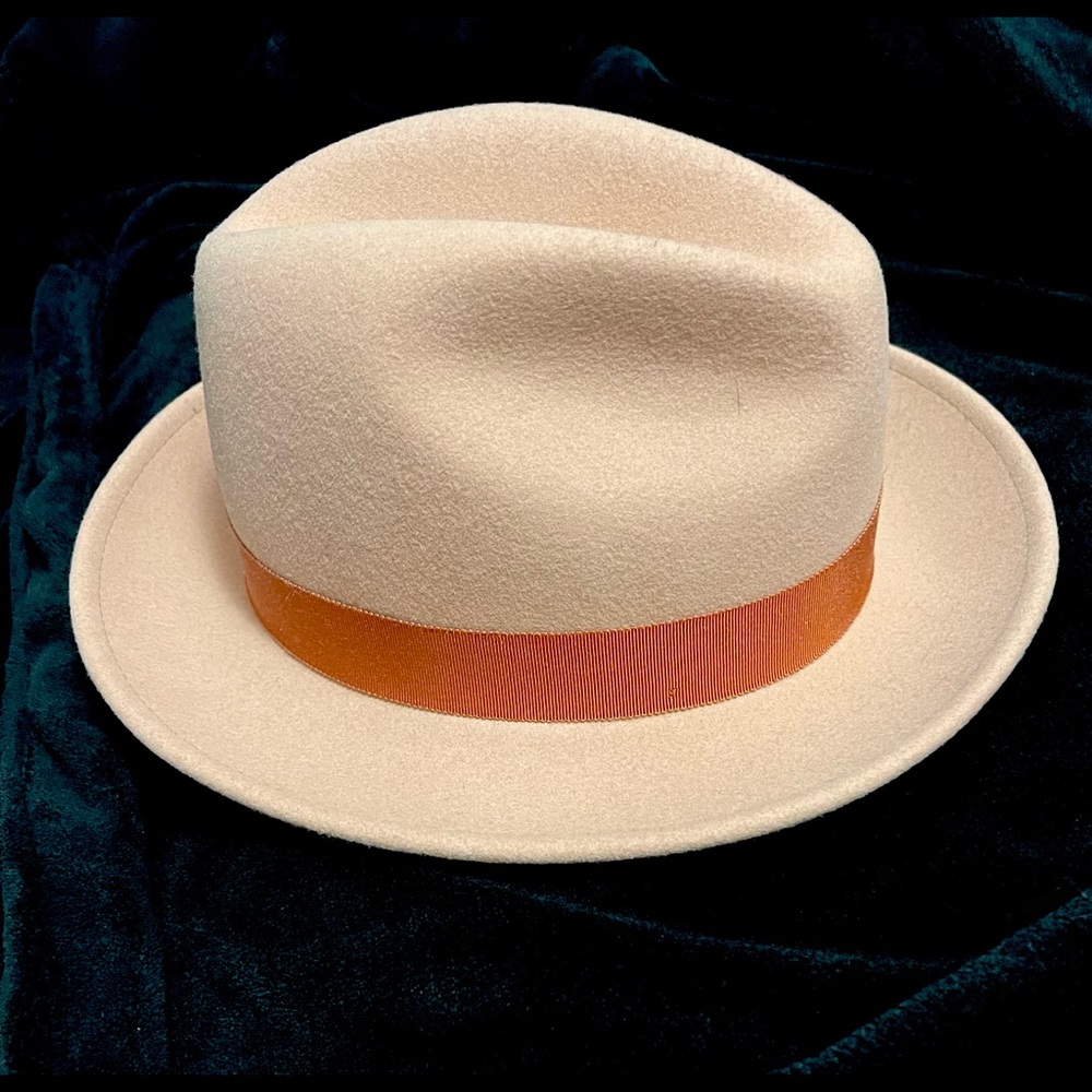 Fedora - image 1